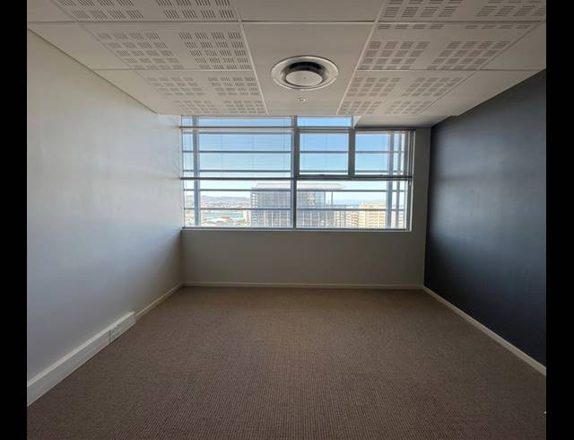 637M² OFFICE TO LET IN UMHLANGA RIDGE